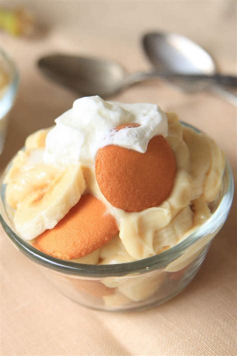 banana pudding with sweetened condensed milk.
